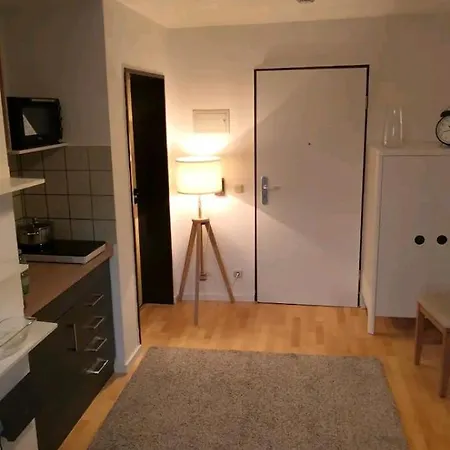 Flat Center Close * Erlangen